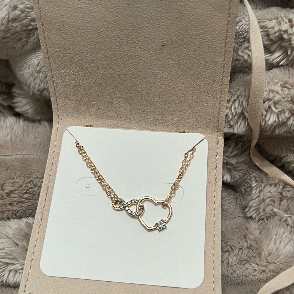 Gold Heart Pendant Necklace